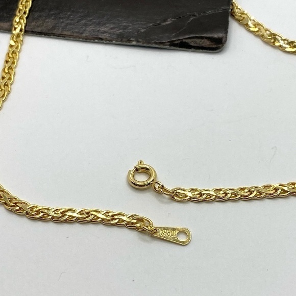 Necklace Gold Tone 19.5” Flat Decorative Chain - Picture 6 of 11